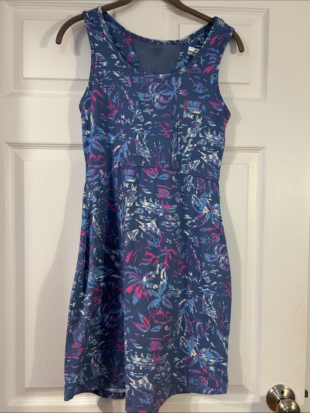 Columbia XS  summer patternedBlue  Mini Dress with pink and white accents